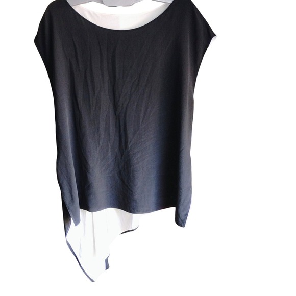 Eileen Fisher Silk Asymmetrical Hem Sleeveless Blouse Top Black White - Picture 1 of 7